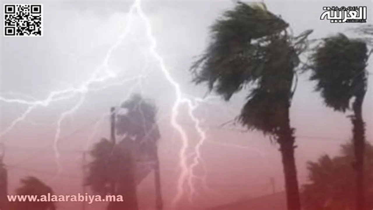 عواصف رعدية تضرب شمال فيتنام وتنهي موجة الحر قبل ارتفاع درجات الحرارة القادم